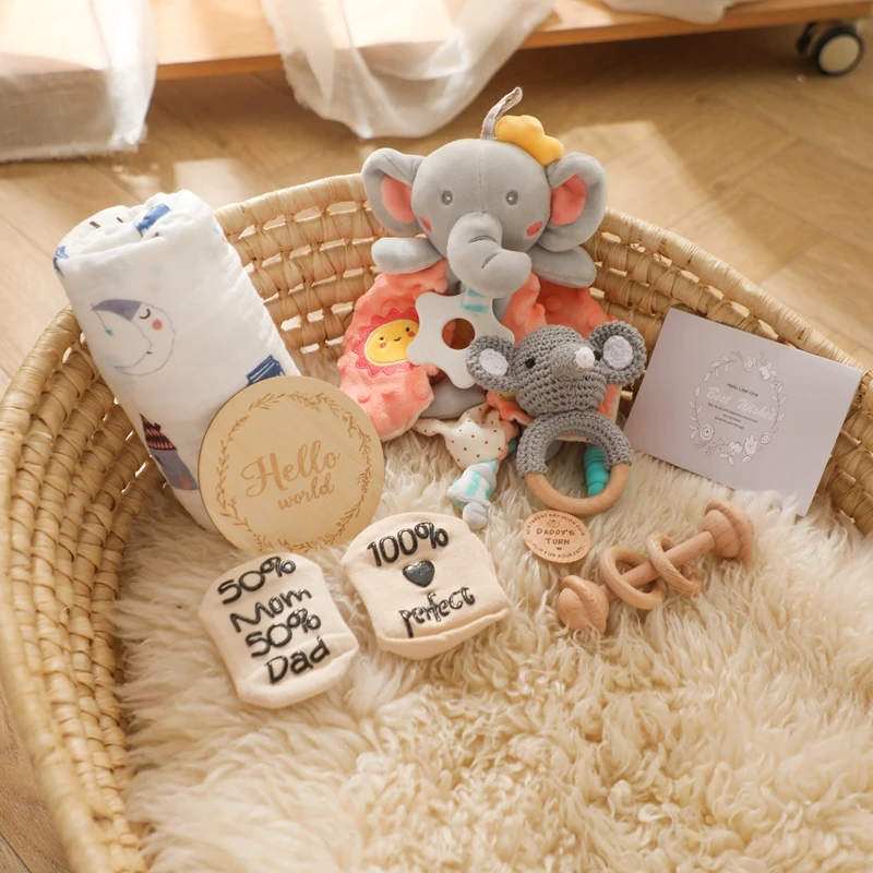 Baby Wooden Rattle Teether Toys Gift Box Set Crochet Elephant Bells Music Teething Wooden Ring Bracelet Rodent Teething Toys