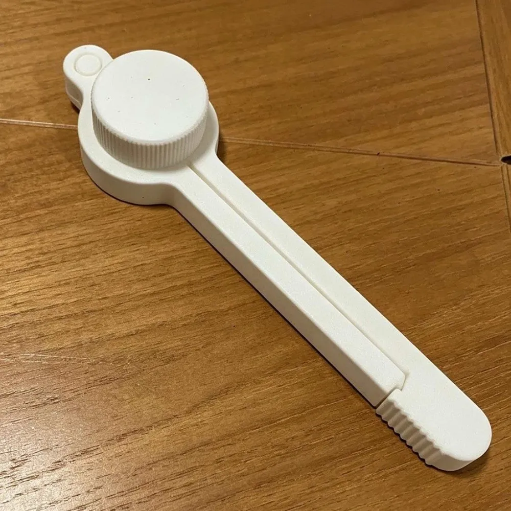 3D Printed Coffee Bag Sealing Clip with Pour Spout Long-lasting Food Storage Sealing Clip Airtight Moisture Proof