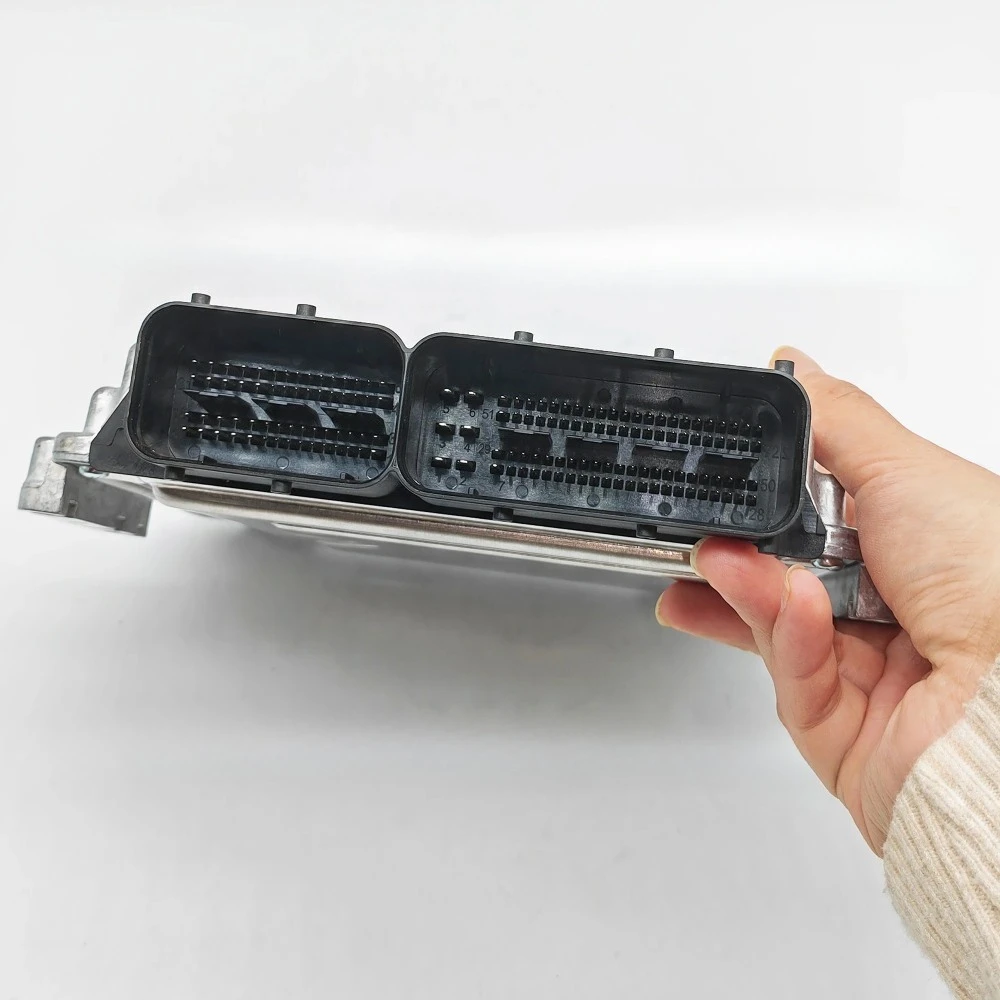 جودة عالية جديدة لـ 0281020677 لوحة كمبيوتر محرك أصلي جديد ECU Elektronische Regeleenheid Fit