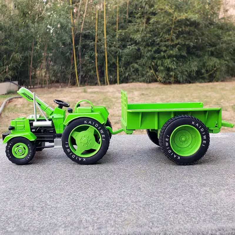 New 1: 18 Large Retro Tractor Agricultural Trailer Alloy Car Model Simulation Metal Collect Decoration Birthday Gift Toy Car