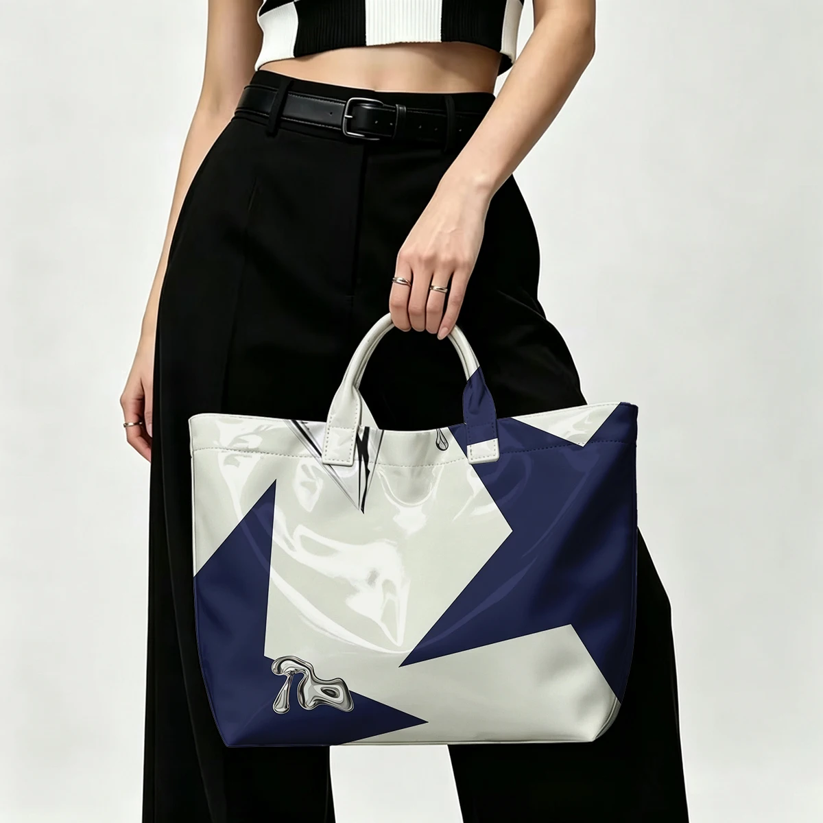 Silver star pattern PVC Tote Bag Lightweight Handbag Commuting Large Capacity Portable Travel Shoulder Bag Tote Bag Mothe