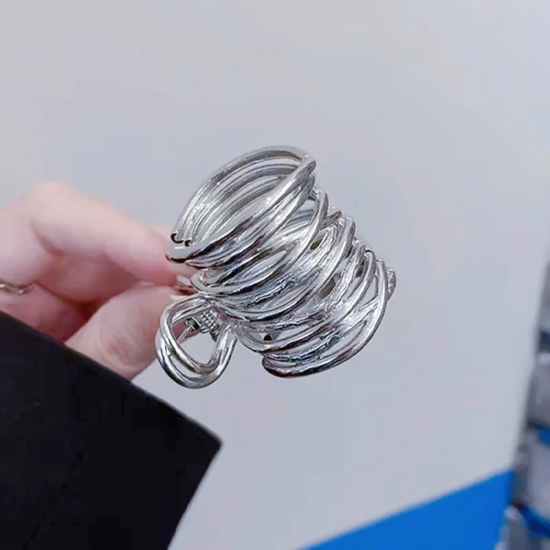 Mode Hohe Pferdeschwanz Clip Metall Hohl Geometrische Haar Klaue Solide Unregelmäßige Lange Haar Haarnadel Frauen Haar Zubehör Kopfbedeckung Geschenk – Detail 4