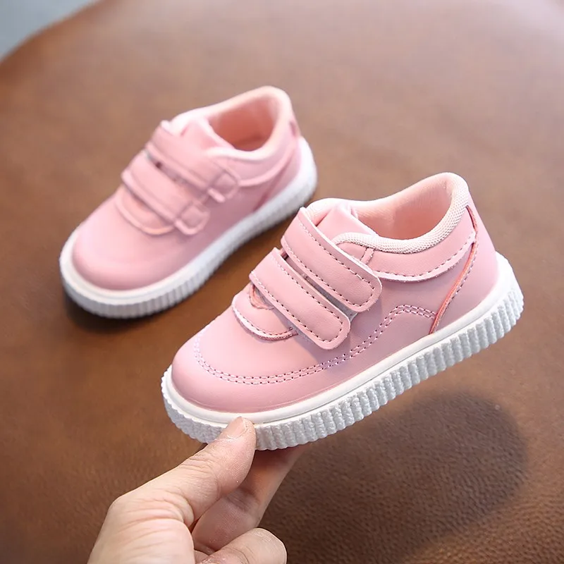 Children's sneakers, girls' and boys' leather shoes, white, black, pink sneakers, soft soles