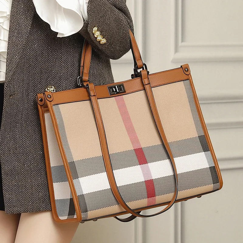 2024 New Checkered Large Capacity Tote Bag with a High Quality feel for Women's Handbags, Checkered Single Shoulder Large Bag