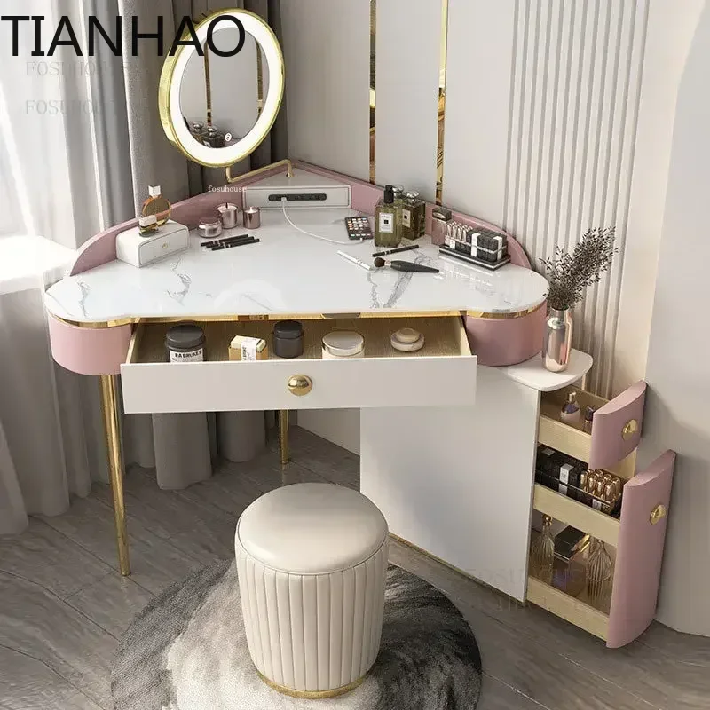 Bedroom Furniture Creative 90 Degree Triangle Dressing Table Rechargeable Dressers Modern Small Apartment Corner Mini Dresser