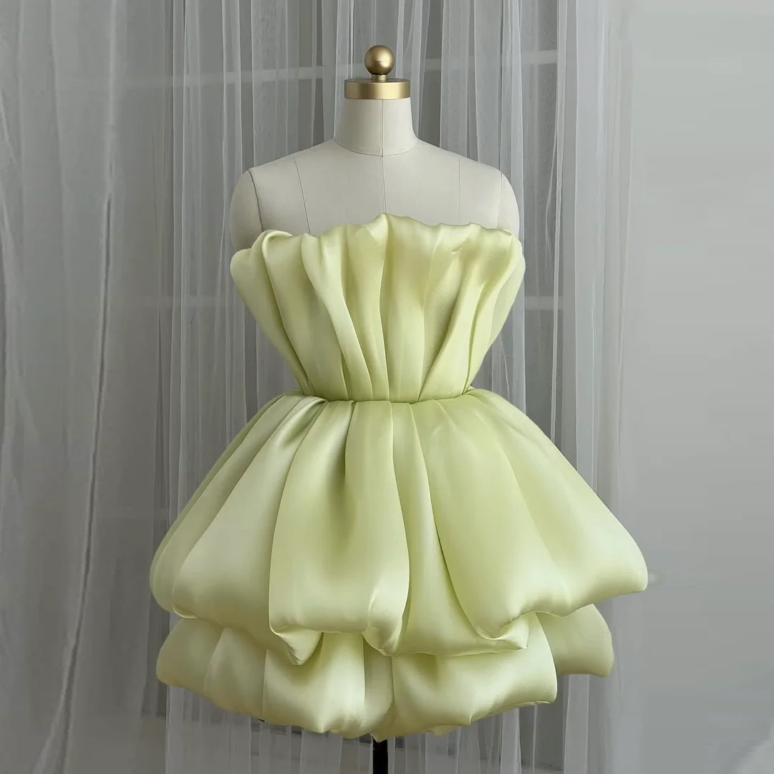 

Pale Yellow Prom Gowns Layered فساتين سهرة A Line Short Prom Gowns Strapless Chic Designs Women Dresses Pleated Custom Made