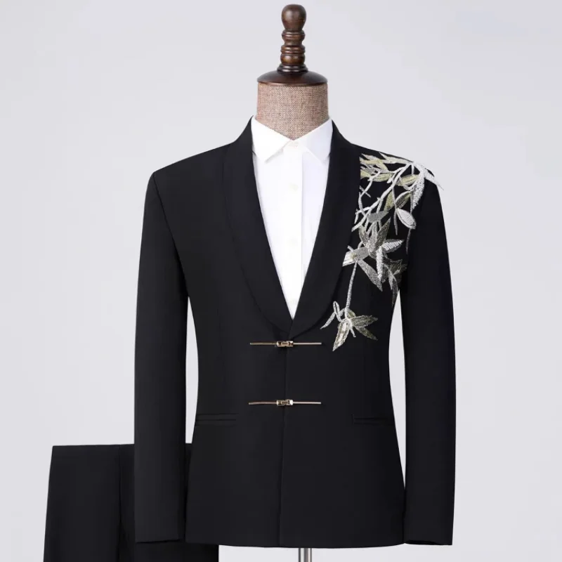 

Men's Chinese Fashion Style Wedding Suit Black Shawl Collar Slim Fit Embroidery 2-Piece Set Groom Banquet Host Singer Suits