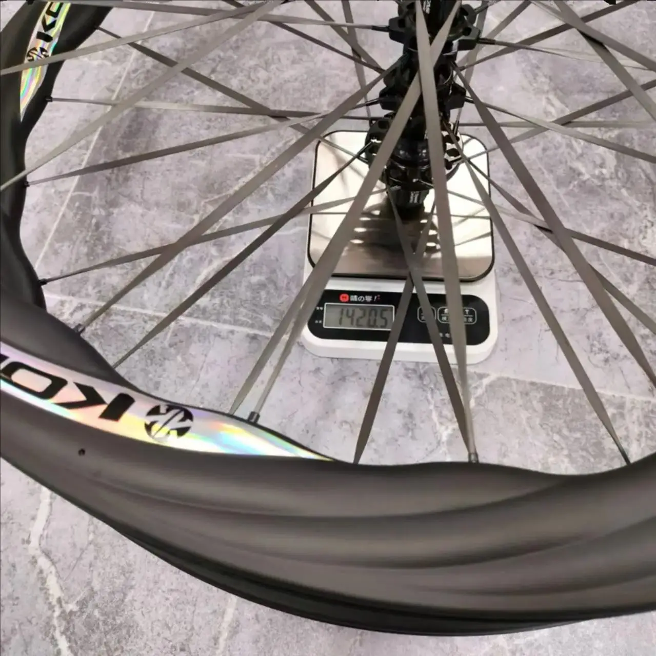 Komcas MUSCLE Carbon Road Wheels Ceramic for DT SWISS Hub 700c*50/60mm Width 28mm 36T Ratchet 700c Disc Bike Wheelset