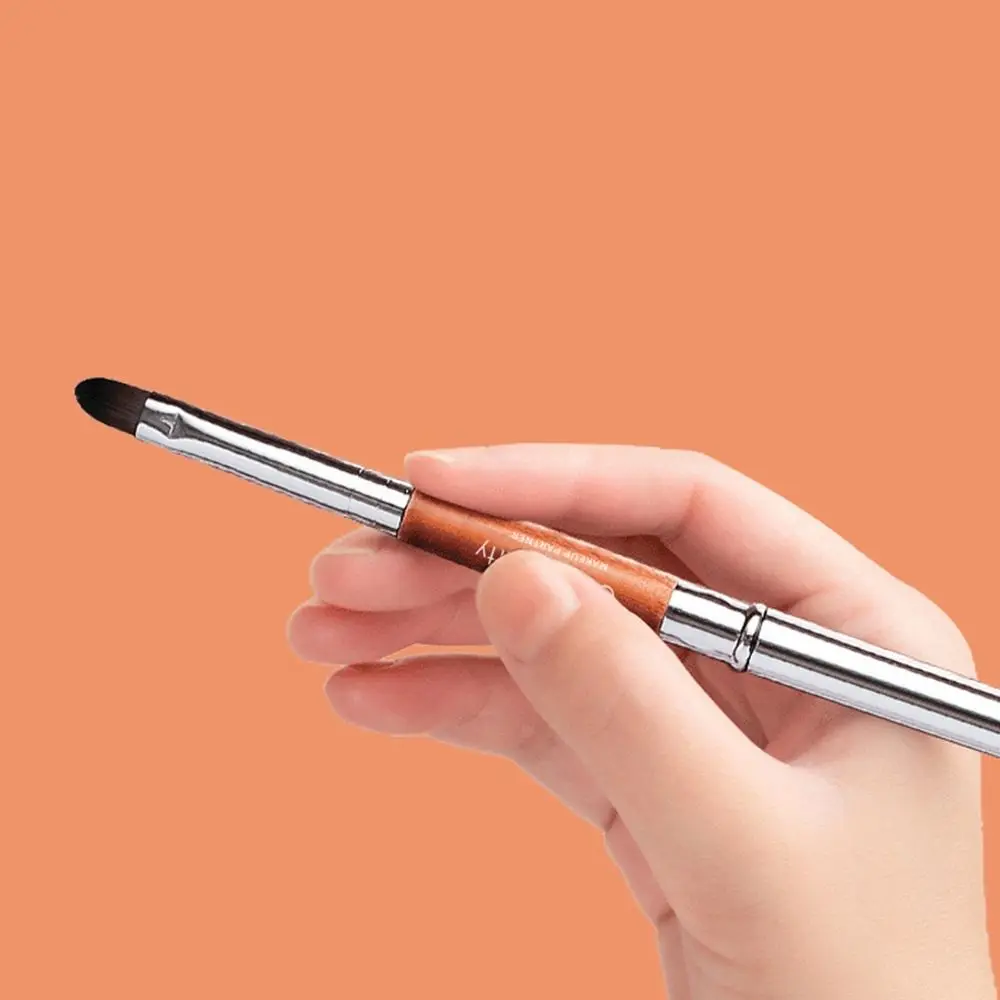 Lady Eyeshadow Applicator Women Beauty with Protect Cap Makeup Brush Concealer Brush Lipstick Brush Lip Brush Cosmetic Brush