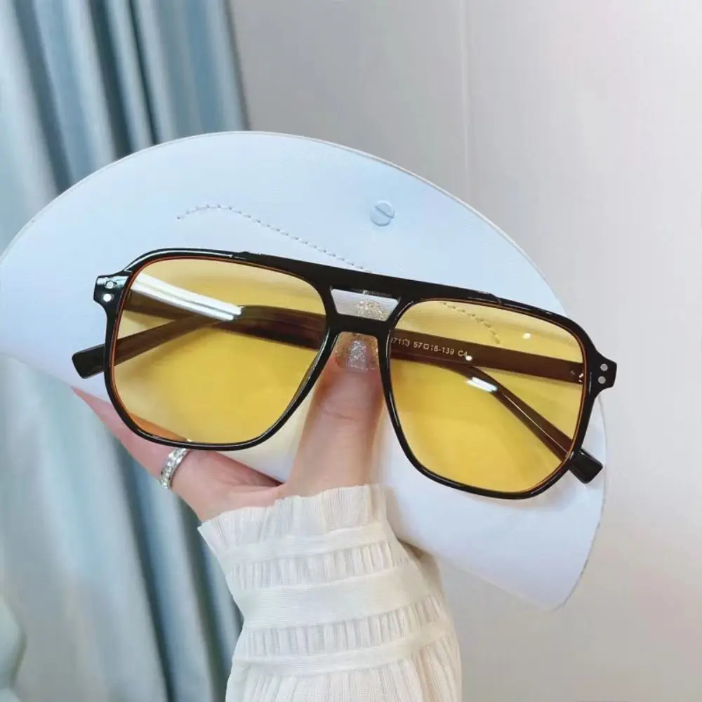 Okulary przeciwsłoneczne w stylu punk z kwadratową oprawką, ochrona oczu na plażę, anty-UV, czarne okulary, akcesoria podróżne, retro okulary przeciwsłoneczne dla kobiet i mężczyzn.