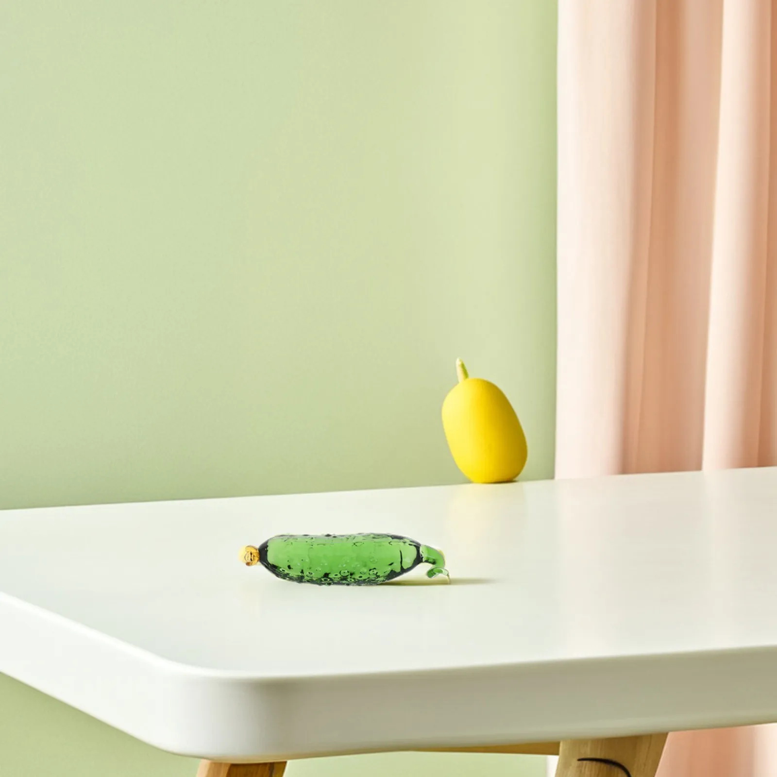 Simulación de pepino de cristal para escritorio, decoración realista para mesa, adorno de mesa, adorno de frutas y verduras para oficina