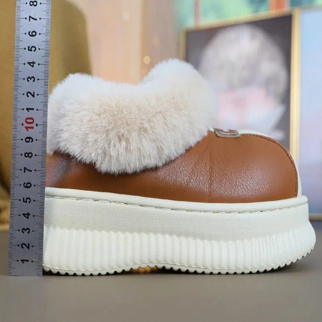 Casa chinelos para mulheres nova plataforma de couro à prova dwaterproof água inverno sapatos de algodão casa antiderrapante quente pelúcia moda botas de neve