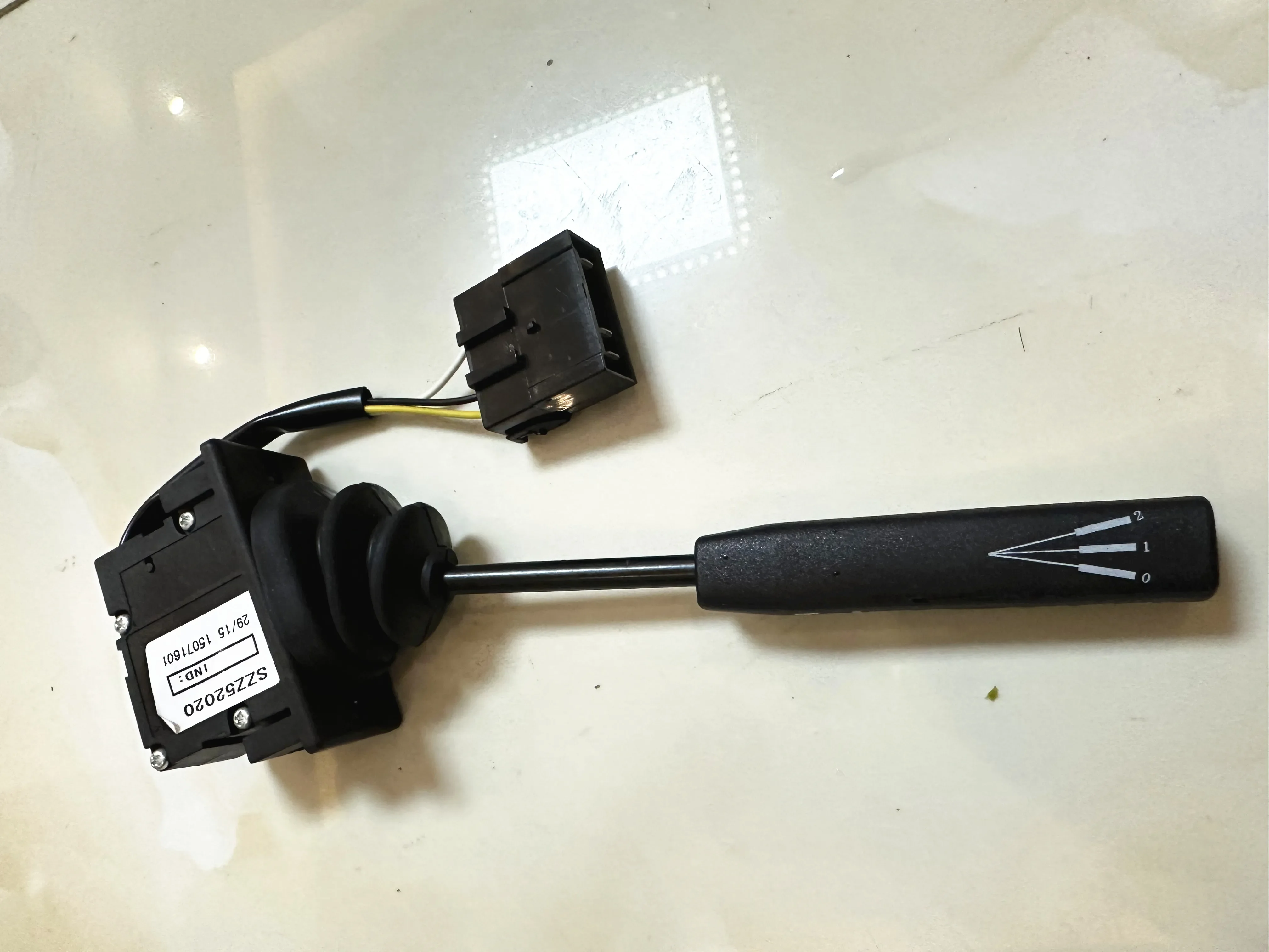 Handle Switch SZZ52020 2026 Years