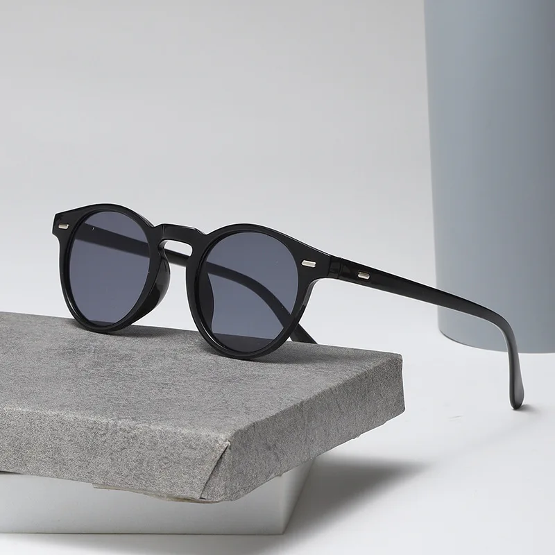 

Popular Sunglasses Black Brown Uv Resistant Luxury Woman Sun Glasses In Trend Man Women's Outdoor Men Eyewear