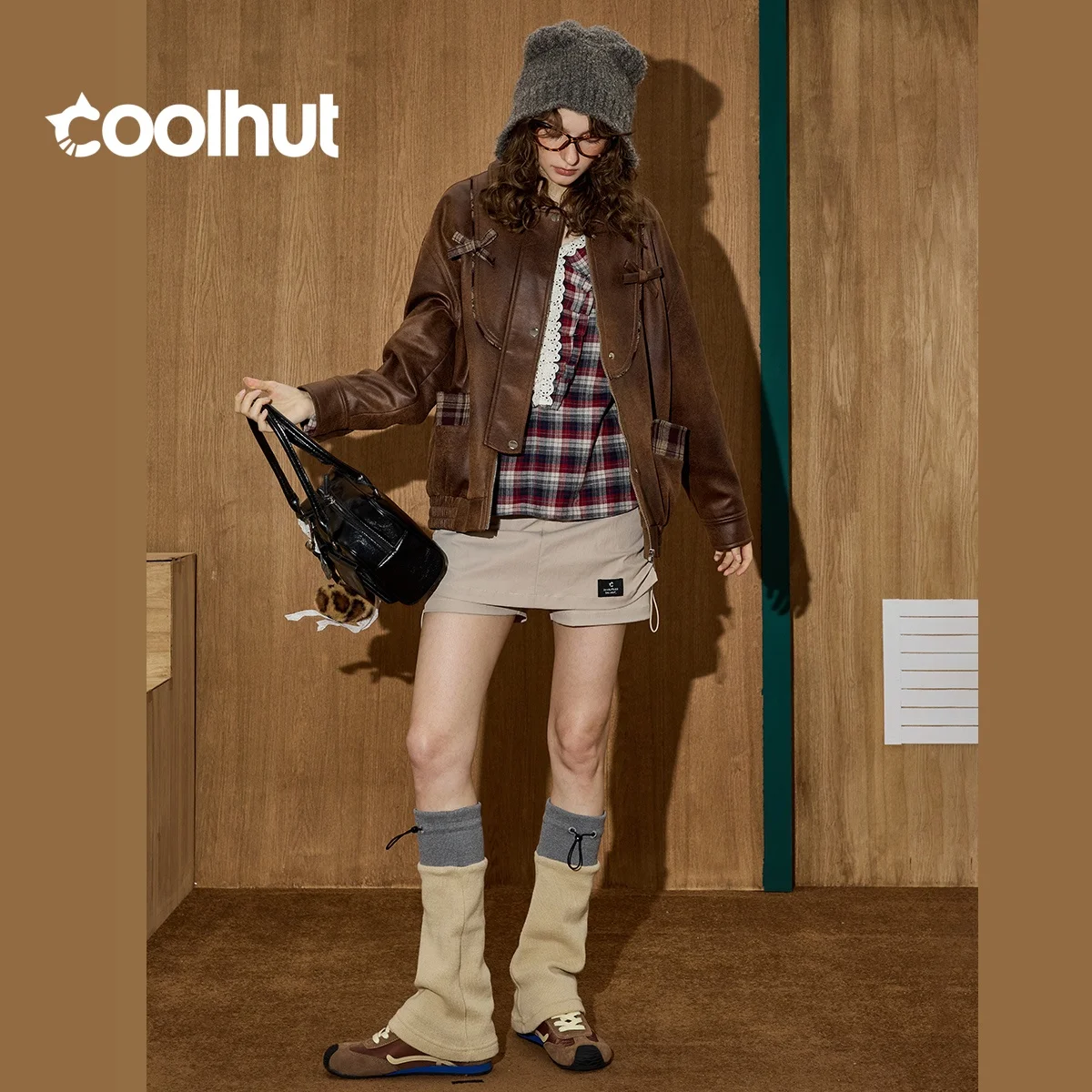 

COOLHUT Y2K Винтажная трендовая женская кожаная куртка, пальто большого размера в стиле ретро в стиле пэчворк 2025 года, милый и крутой стиль