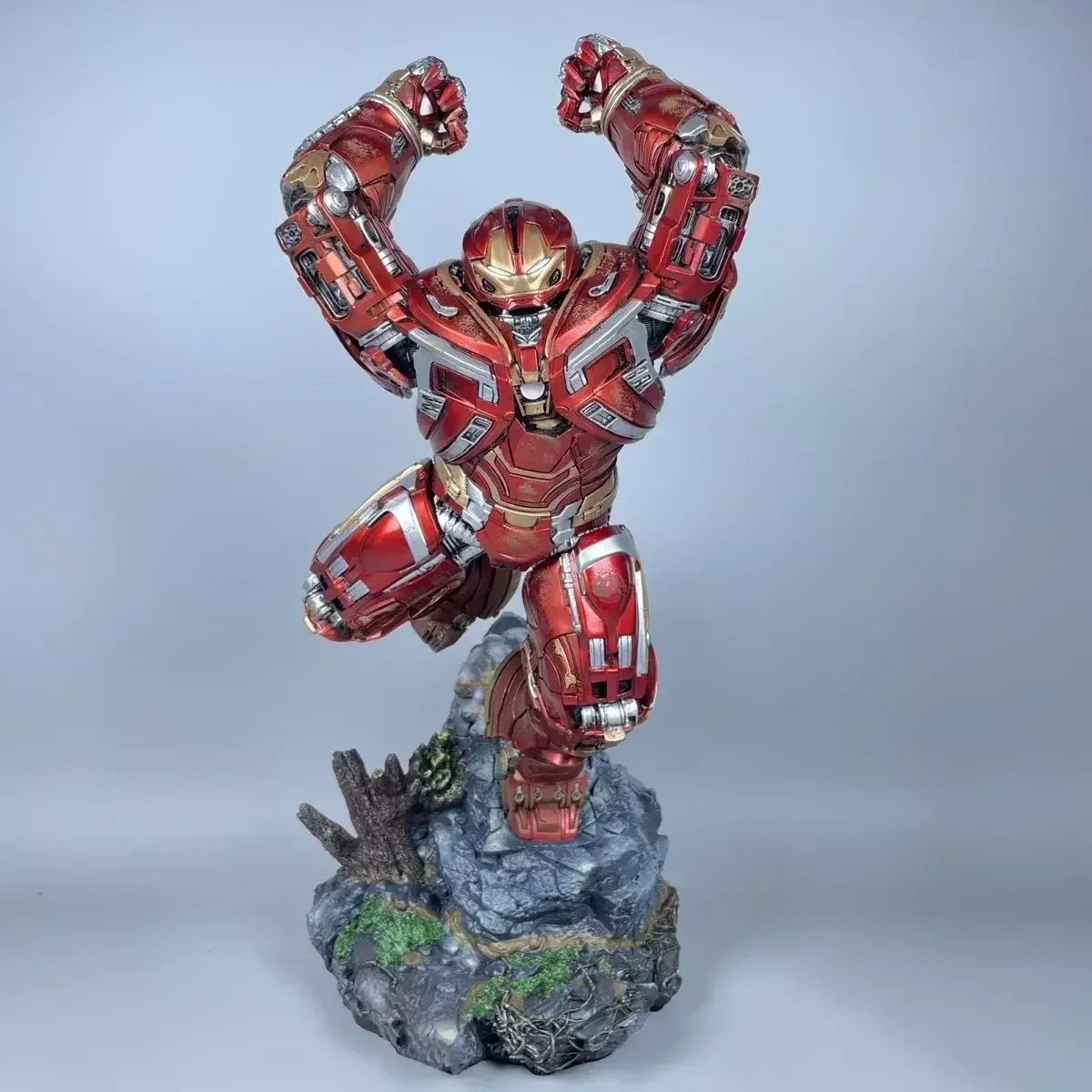 52cm New Iron Man Anti-hulk Armor Mk44 Marvel Avengers 3 Full Body Combat Version Of The State Of The Hand Model Birthday Gifts