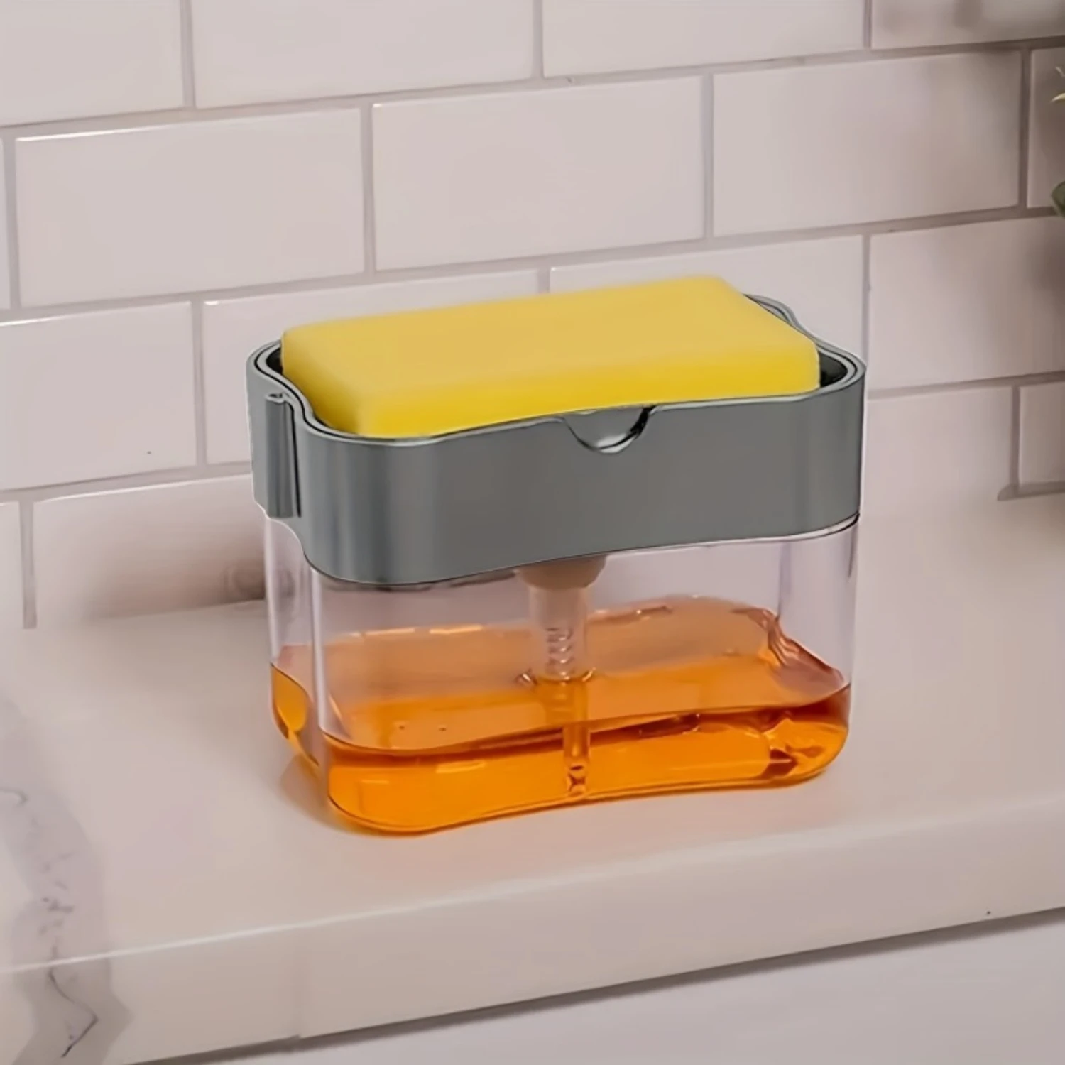 موزع صابون الأطباق البلاستيكي مع حامل إسفنجة، تشغيل يدوي، لا حاجة للكهرباء، فضي معدني، قطعة واحدة - مثالي لـ S