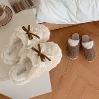 Chaussons d'hiver chauds en fourrure pour femmes, pantoufles à semelle épaisse, mignonnes avec nœud, antidérapantes, douces, chaussures d'intérieur en peluche pour femmes. 3