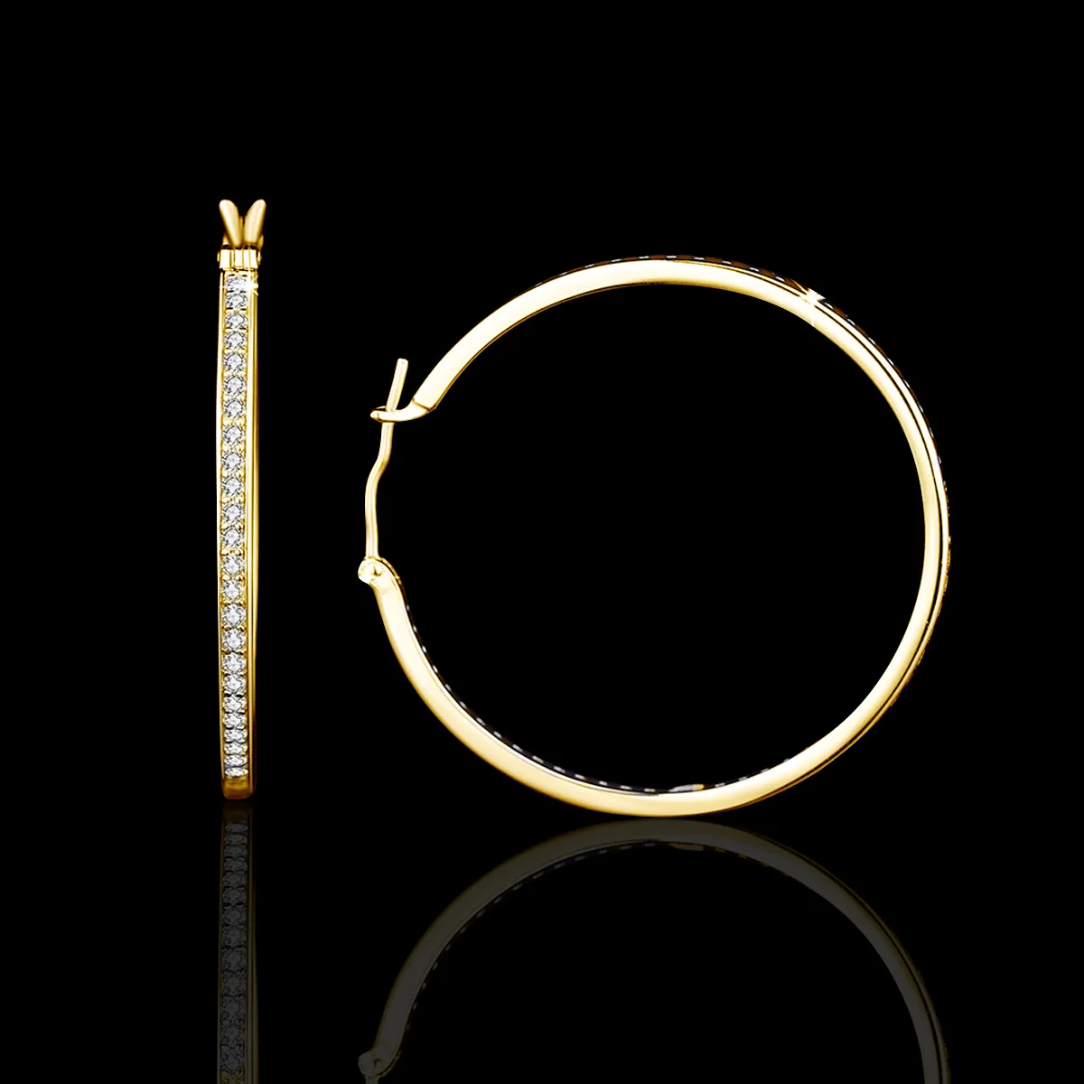 

SDOOU Sparkling 14K Gold Filled Full Moissanite Hoop Earrings D Color VVS1 Round Huggie Jewelry for Women Wedding New Year Gift