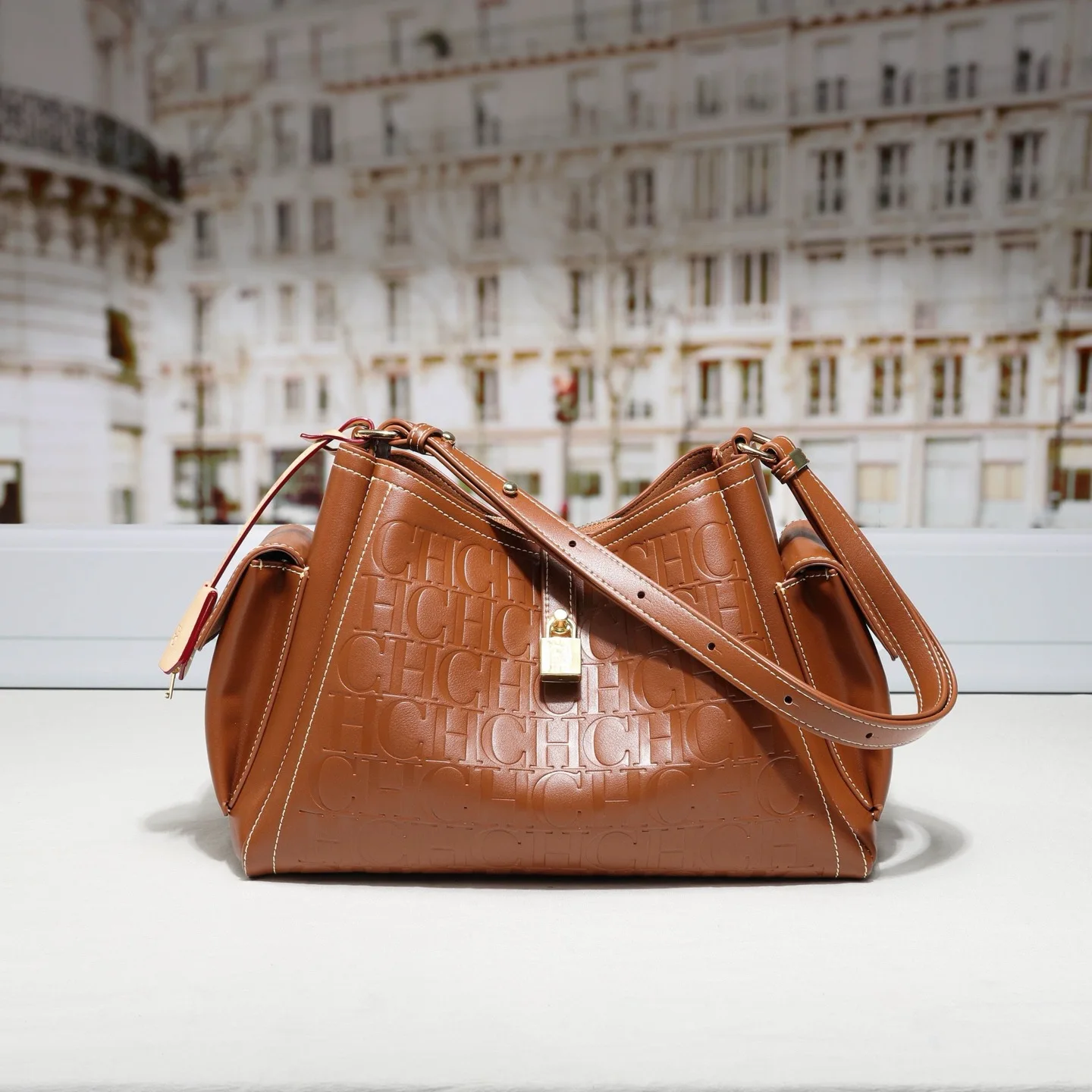 2026 NEW CH Embossed Letter Large Bucket Bag Women Vintage PU Leather Tote Crossbody Shoulder Bag Daily Commute Handbag