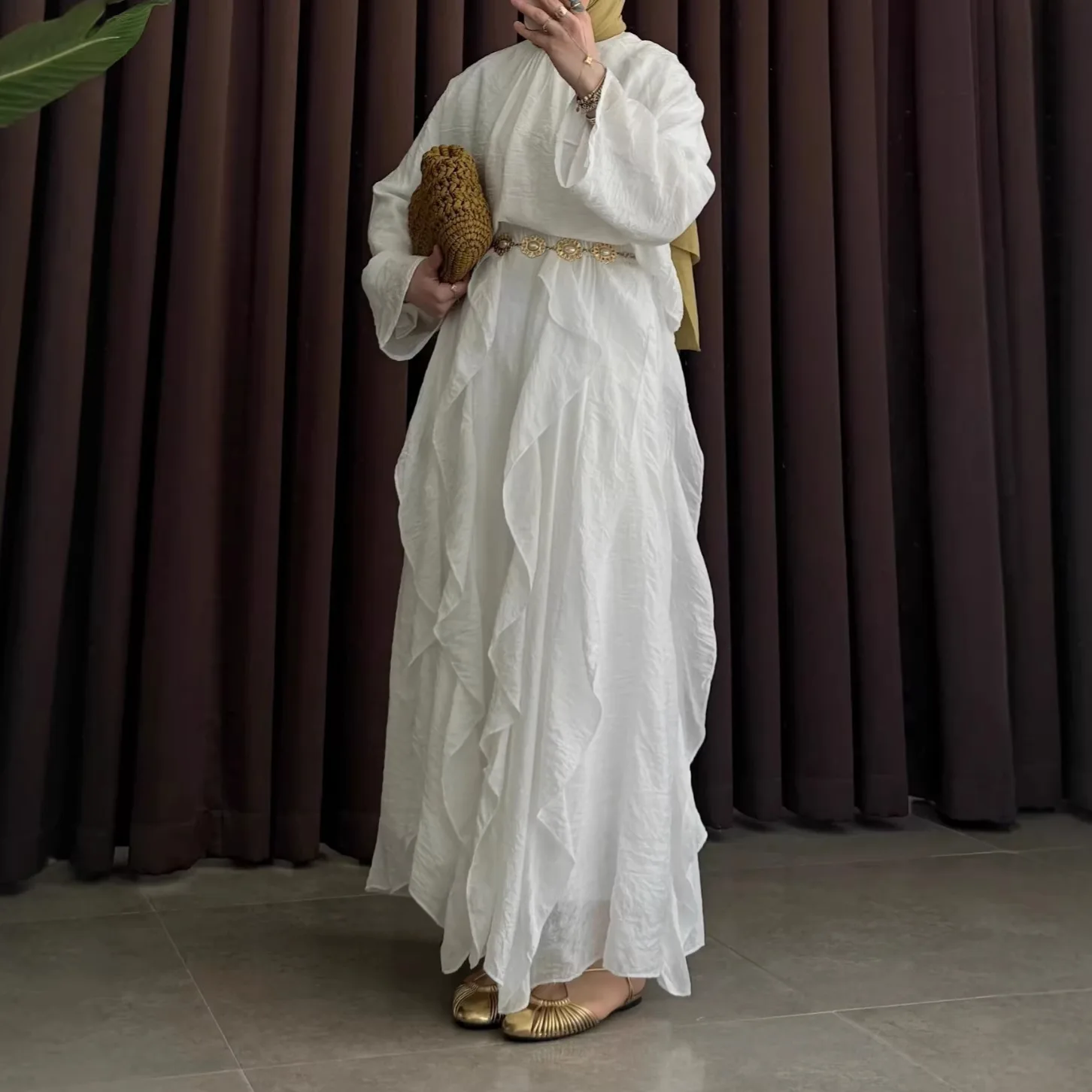 

New Style European and American Women's Round Neck Waist-Cinching Irregular Maxi Dress with Extra Large Skirt Hem