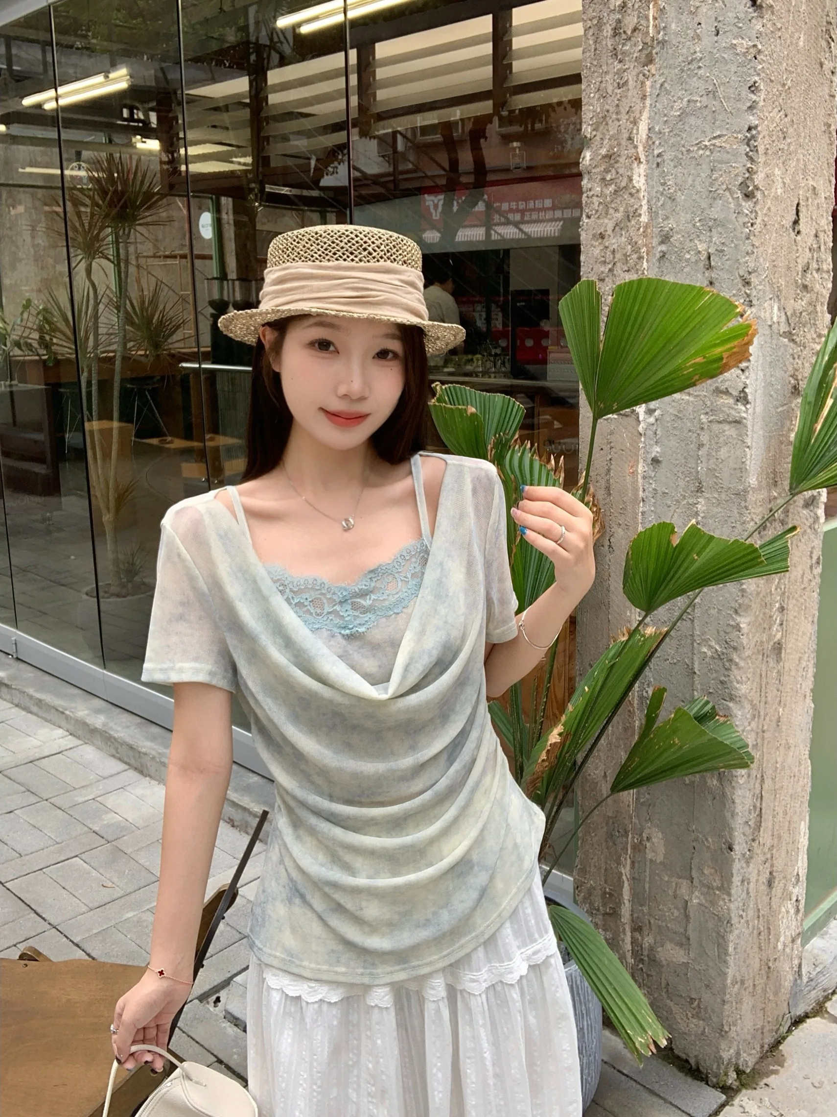 

Summer Casual Loose plus Size Shirt Short Sleeve Print Slimming Top Fake Two-Piece Flounce Neck Design Pear Shape Fit Women