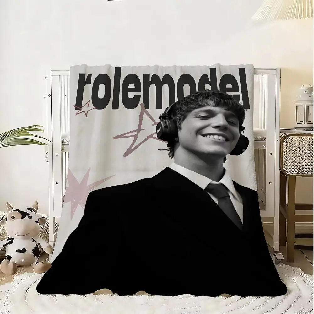 R-ROLE M-MODEL Throw Flannel Fluffy Soft Blanket Warm Skin-Friendly Throw For Sofa Bed Office Nap Winter