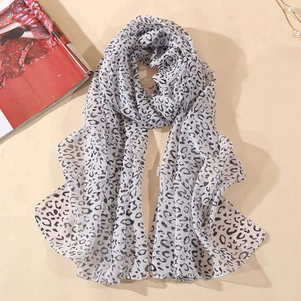 

Fashion Leopard Printed Shawl For Women Long Wide Chiffon Scarves Muslim Costumes Accessories Spring Summer Lady Hijab Wraps