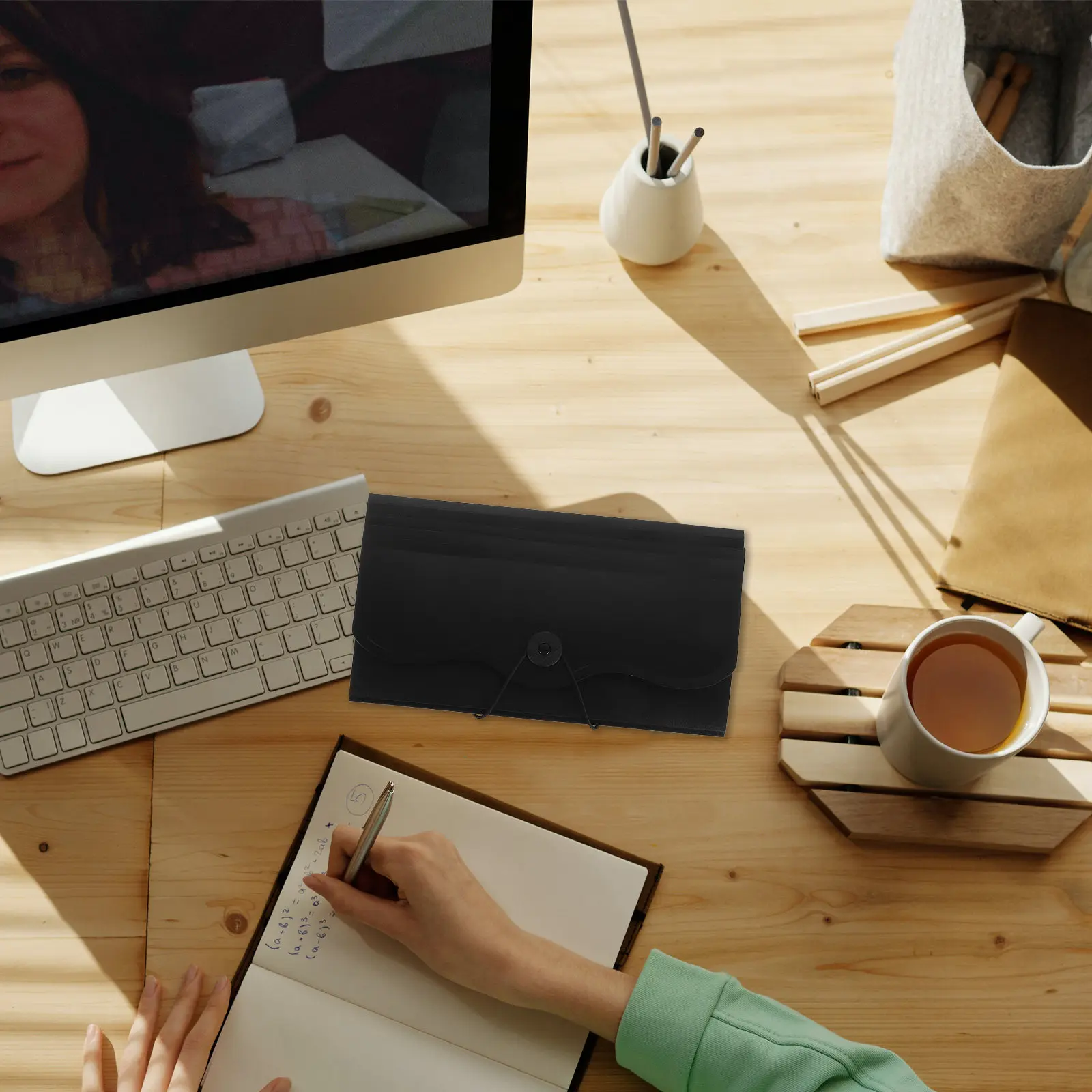 

Plastic Accordion File Folder Multi-Layer 13 Compartments Receipt Organizer Portable Document File Storage Expanding Folder