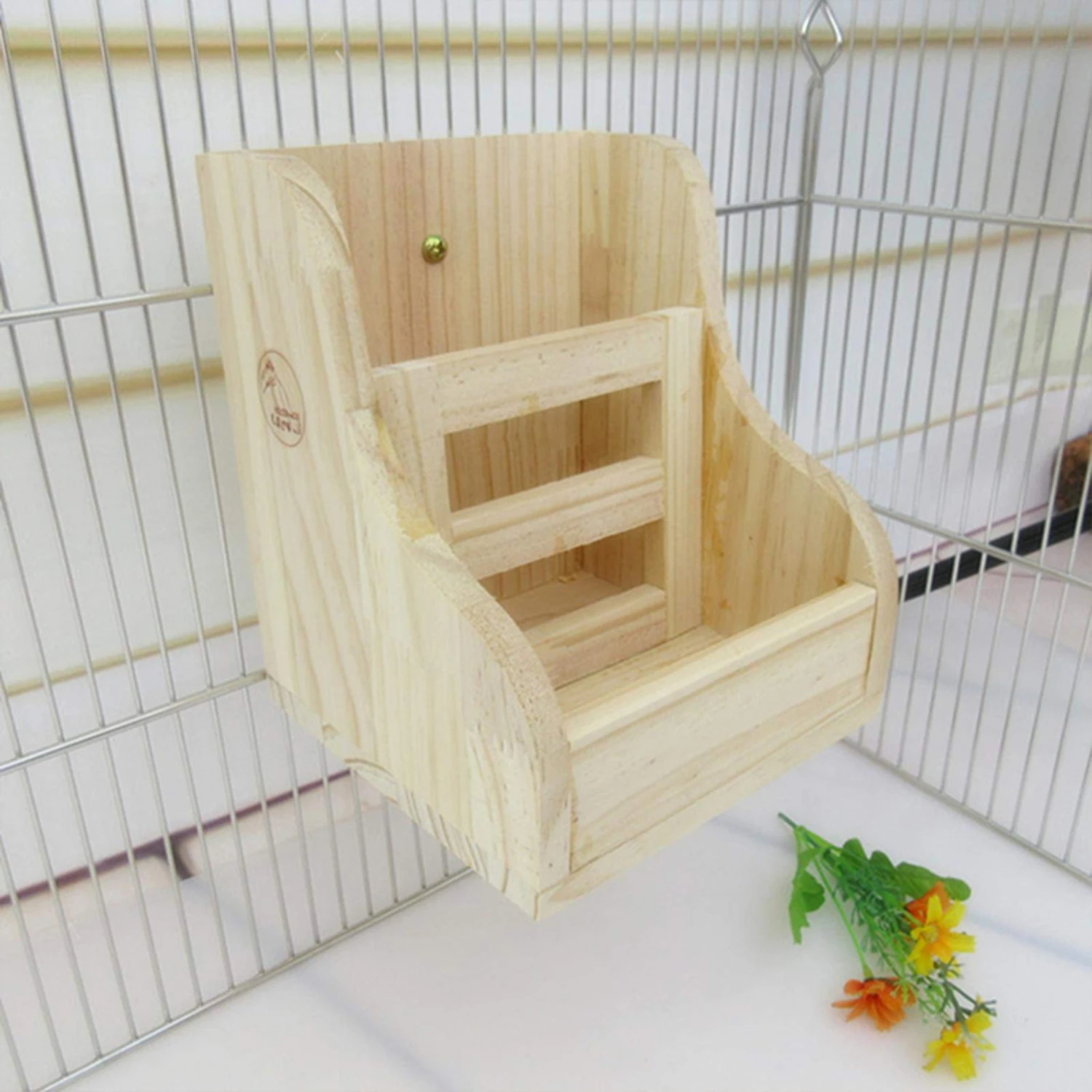 Premium Enriched Wooden Hay Feeder Box with Bowls - Healthy Ideal Choice for Small Animals - Top Quality Portable Feeding Soluti