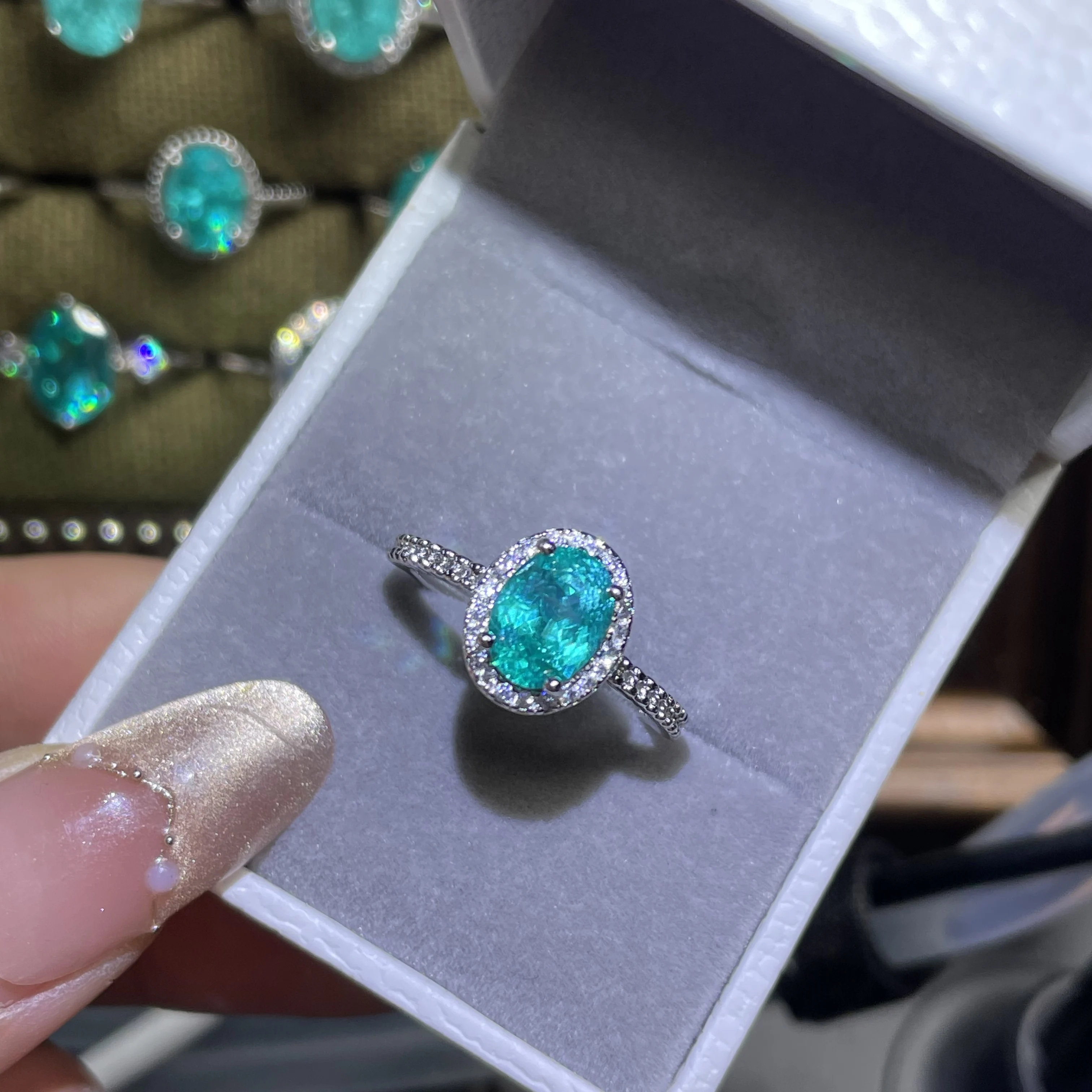 

100% 925 pure silver adjustable ring, set with 4-carat neon blue Paraiba tourmaline gemstone, as a gift for your girlfriend.