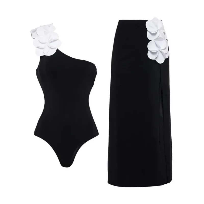 2024 Swimsuit New 3D Floral Strapless Black and White Contrasting One-piece Swimsuit for Women