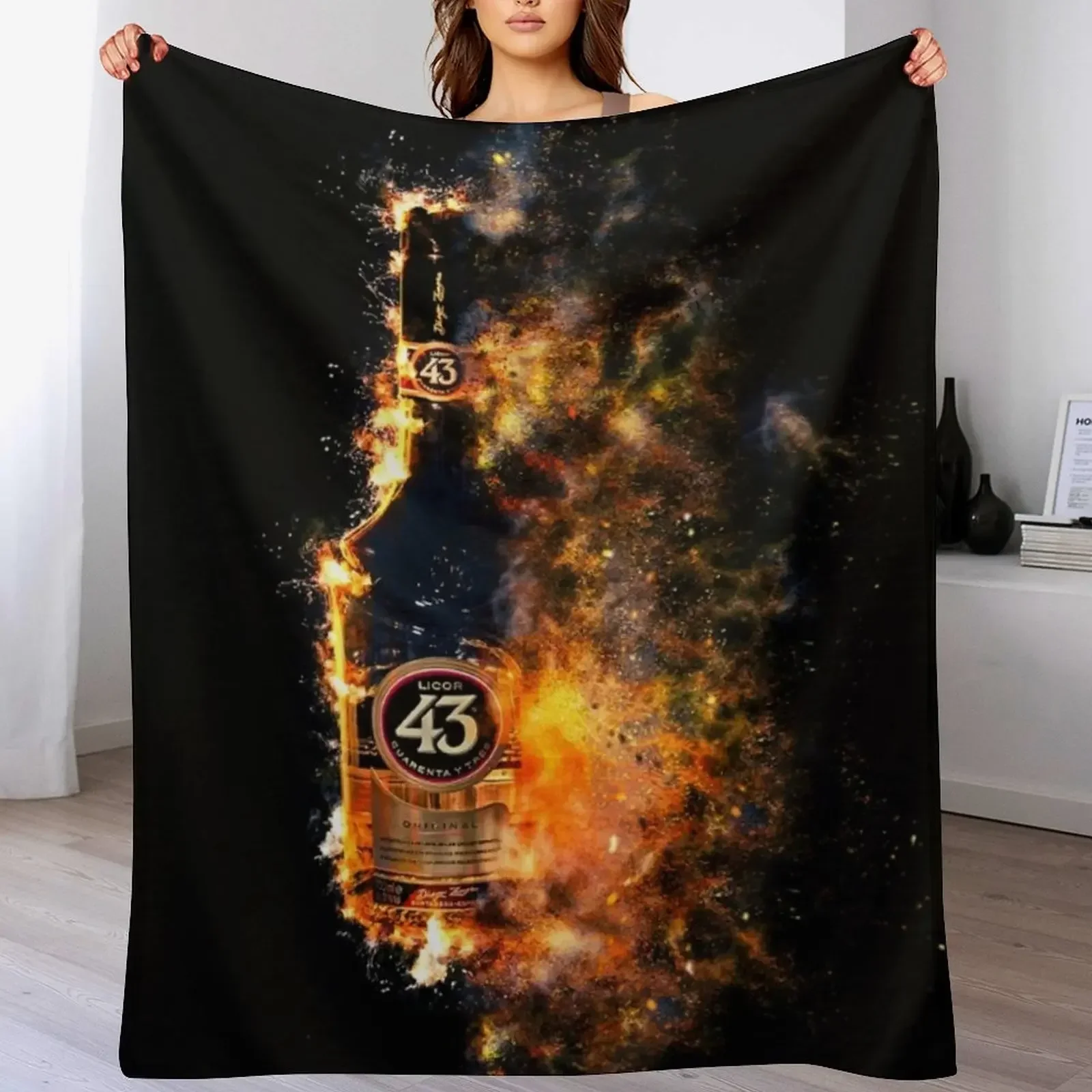 Licor 43 on fire (quarante i tre) Throw Blanket Thins blankets ands Sofa Quilt Multi-Purpose Blankets