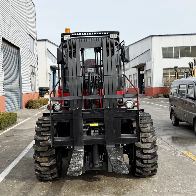 Four Wheel Drive Cheap Price Durable Forklift 3 Ton 5 Ton Rough Terrain Forklift 5ton 5t Off Road Forklift Diesel 4x4
