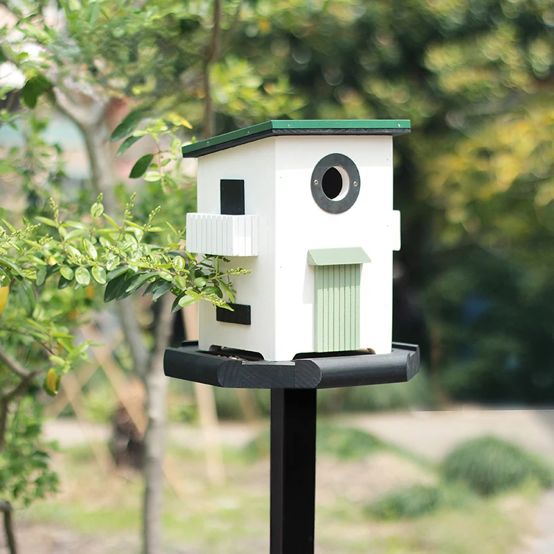 Birds and Nature Outdoor Bird Feeder Wooden Rain-proof Feeder Garden Art Decoration Garden Villa