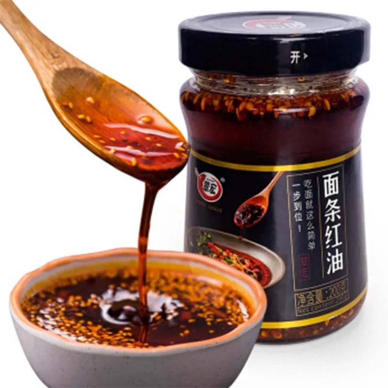 Sauce chili chaude rouge CuiHong, huile de chili épicée avec graines de sésame, huile de chili pour nouilles 7,06 oz (200 g) * 1 paquet