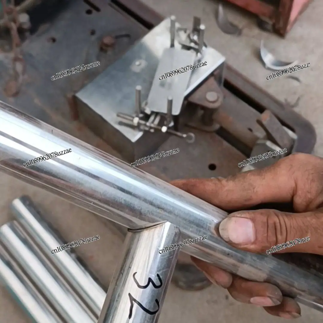 Toothless Saw Cut Stainless Steel Round Tube, Stair Handrail, Saddle Mouth, Beveled Incision, Artifact, Straight Mouth