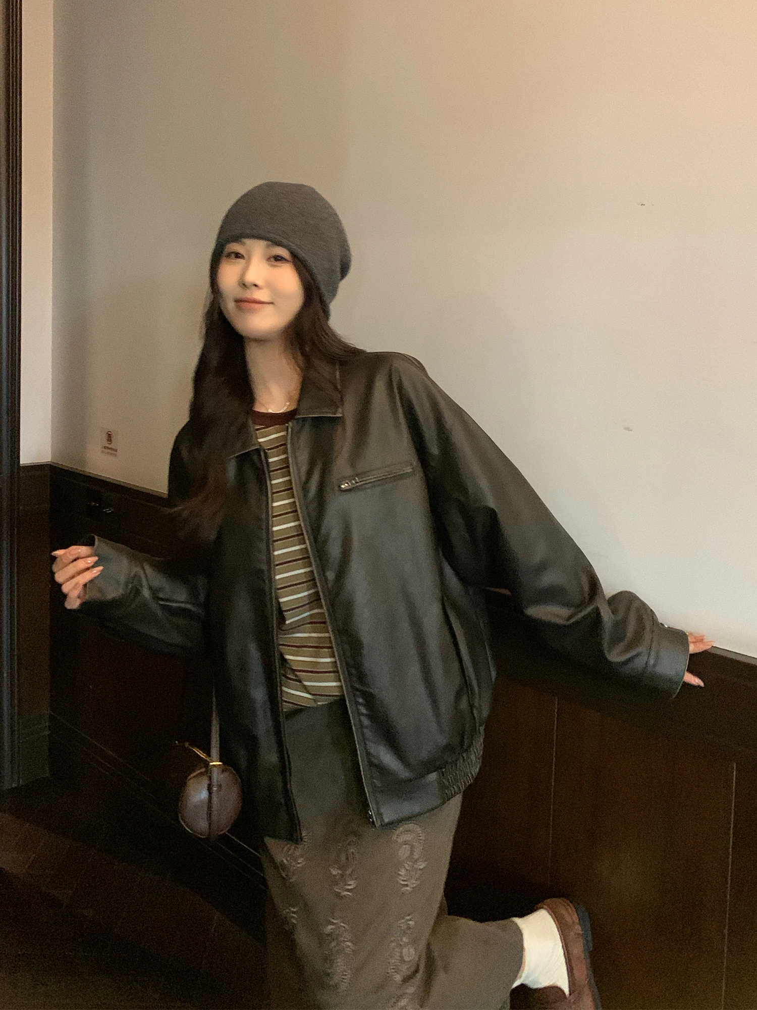 

Куртка из искусственной кожи NAZ большого размера, смешанных цветов, с эффектом потертости, для женщин, повседневная, свободного кроя, с длинными рукавами, на молнии