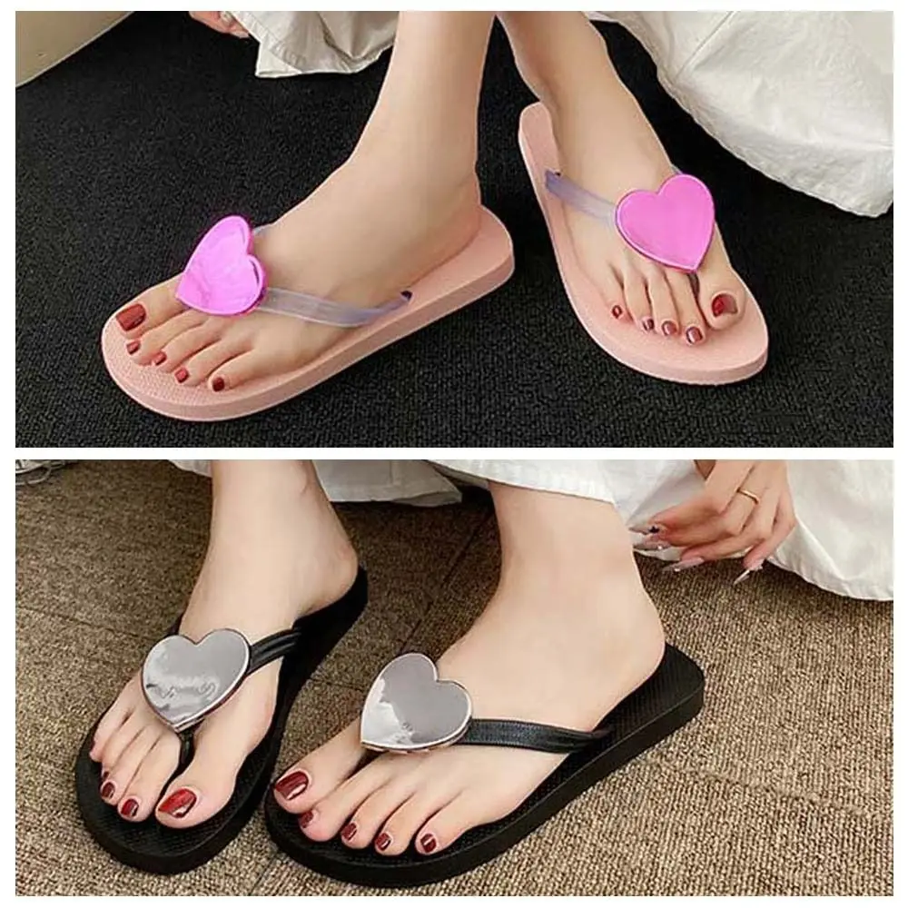 Tongs coréennes en forme de cœur pour femmes, sandales de bord de mer imperméables, chaussures de bain, pantoufles de plage en PVC pour l'extérieur