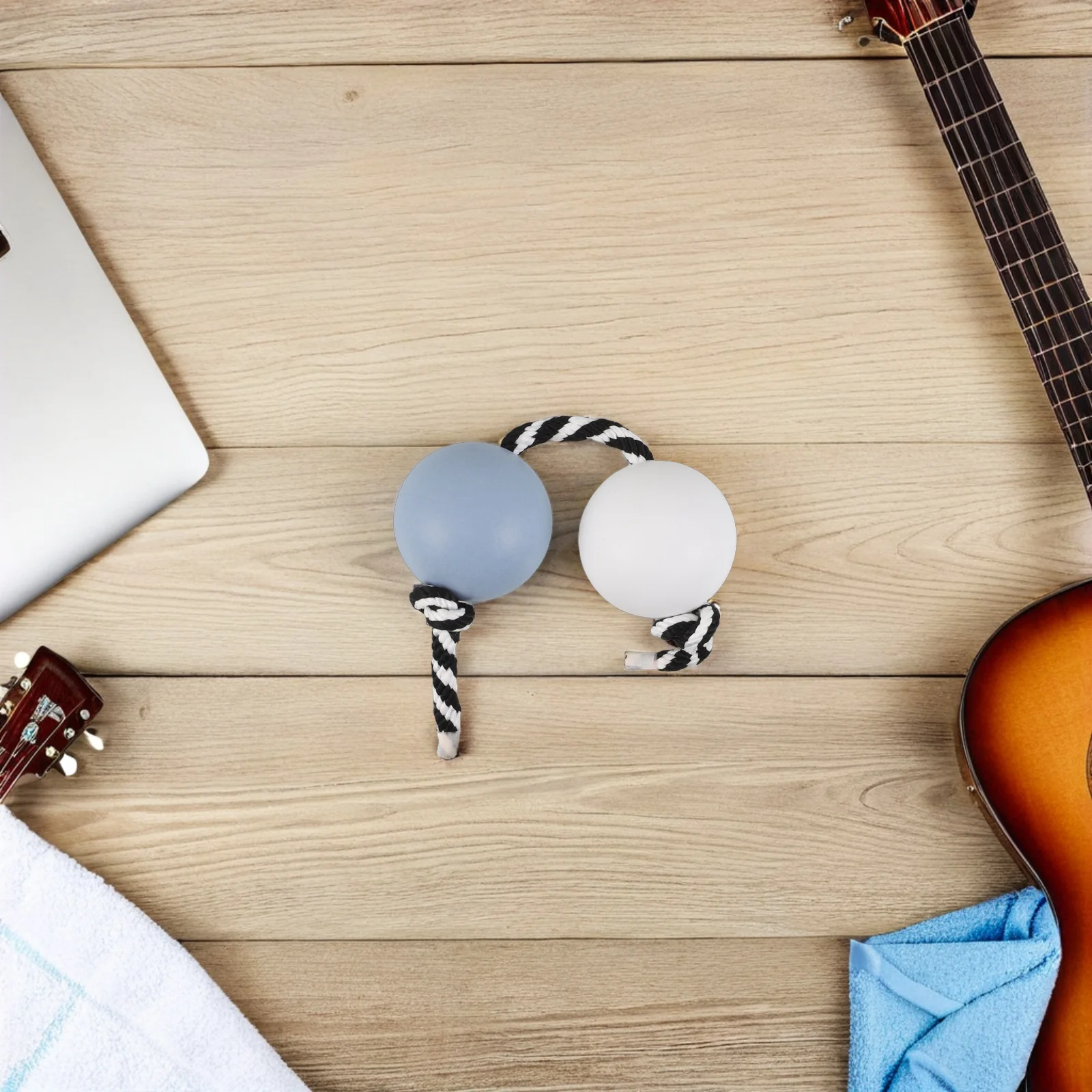 

Maracas African Shaker Asalato Noise Maker Sound Instrument Percussion Portable