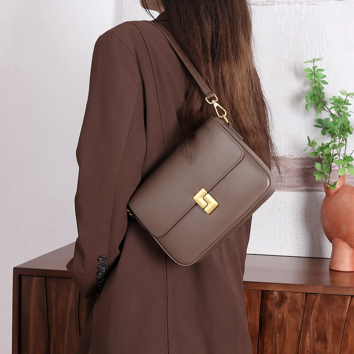 Fashion Women\'s Shoulder Bag Genuine Leather Ladies Square Messager Crossbody Bag Purse Luxury Designer Handbag 2024 Trendy