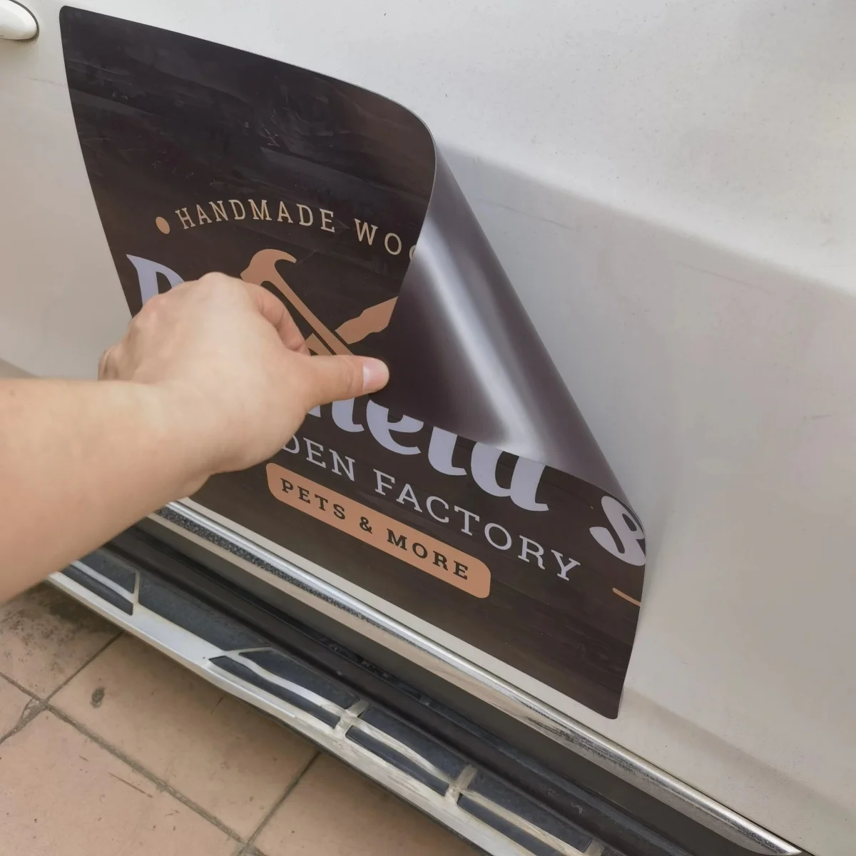 Customizable Magnetic Car Decals—Ideal for Vehicle Advertising and Decoration; Supports Your Own Custom Designs. view 2