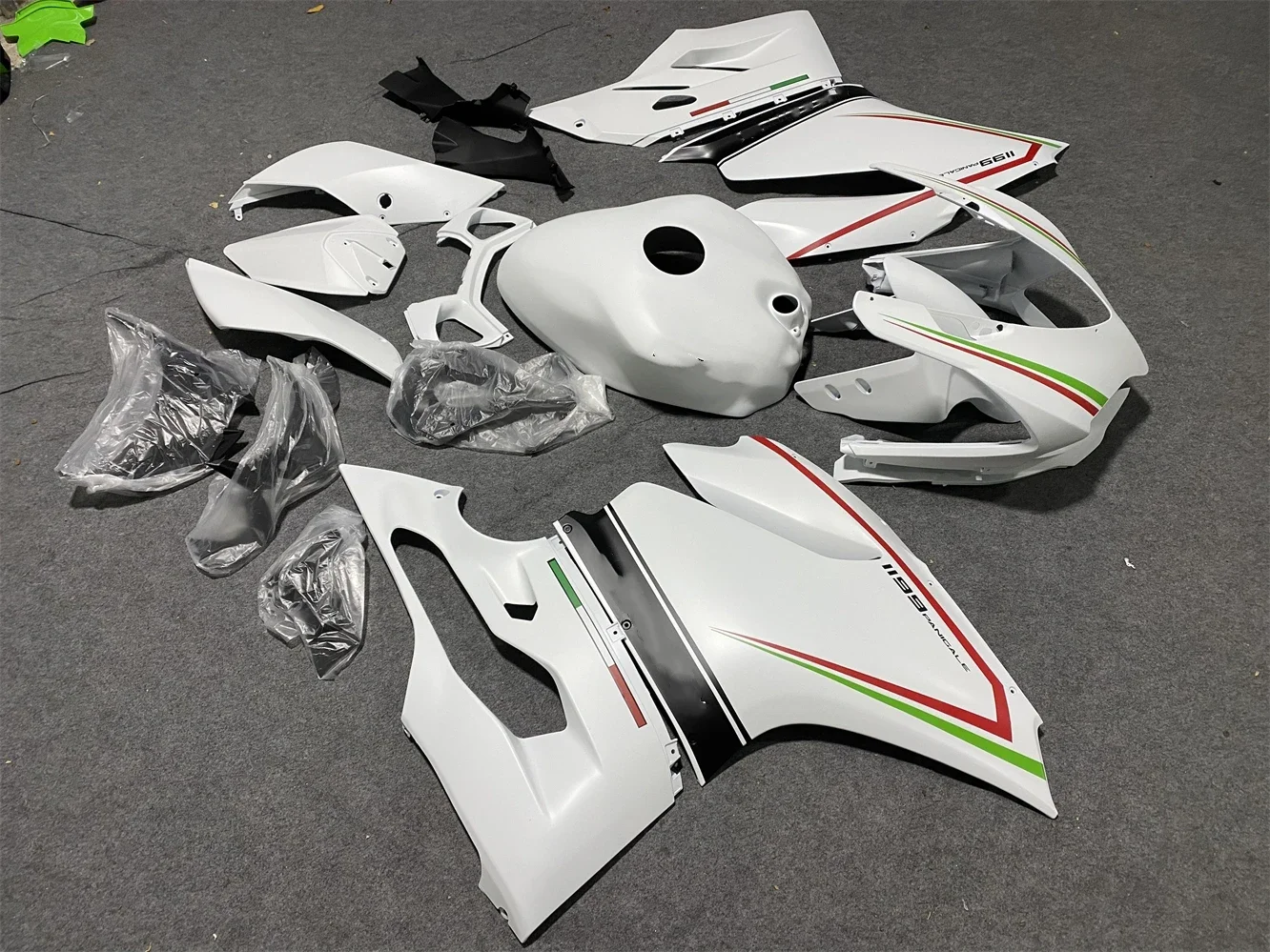 Motorcycle Fairing Kit fits Ducati 1199 2012 2013 2014 2015 899 12 13 14 15 year body fairing Red white green matte motorcycle