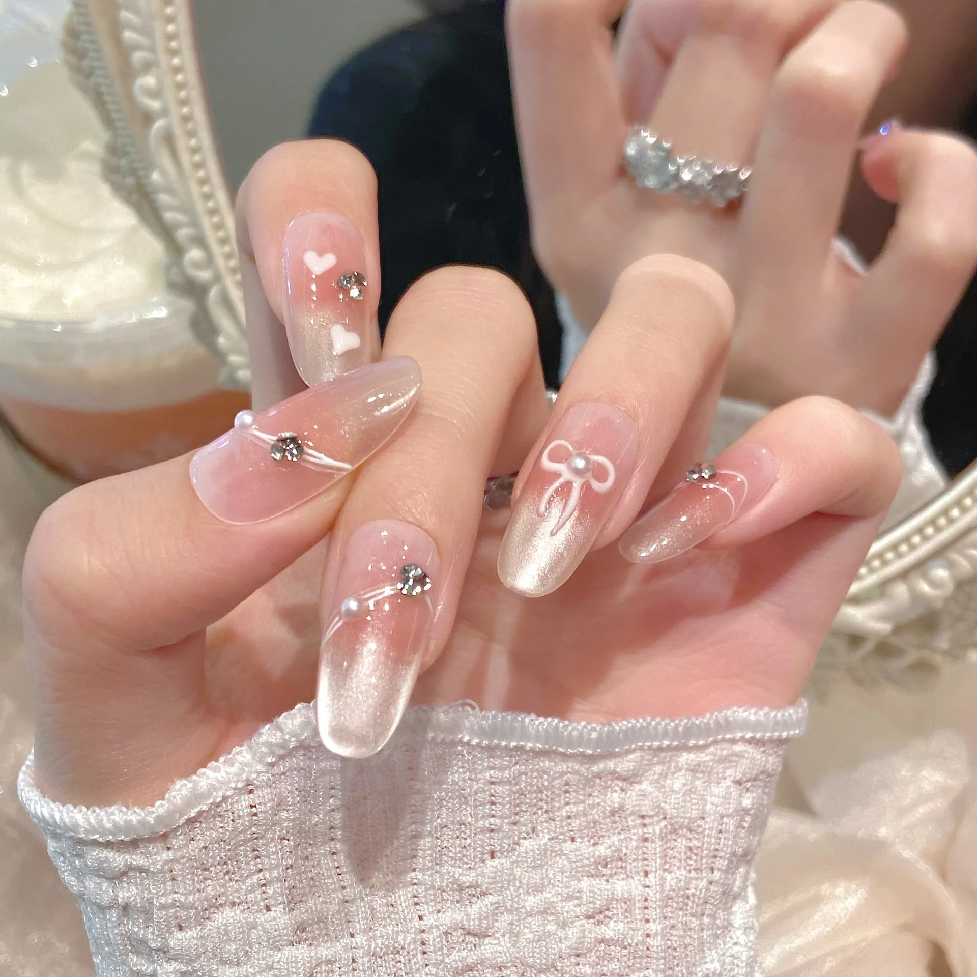 10Pcs Bow Love Pattern with Diamond Nails Tips False Gradient Aurora Blush Mid-length Press on Nails Art Handmade Sets Fake Nail
