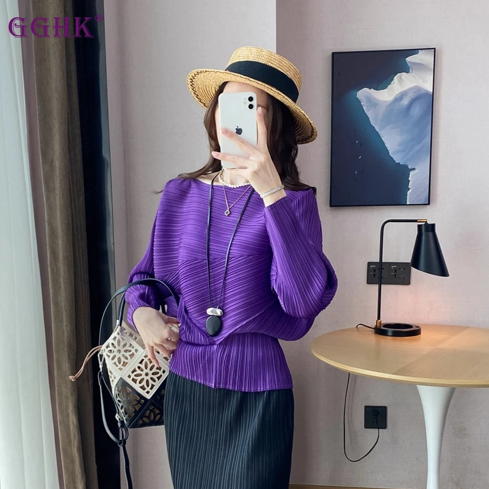 

GGHK 2026 Spring Autumn Irregular Folding Women T-shirt Solid Color Folded Long Sleeve Loose Fashion Thin Miyake T-shirt Women