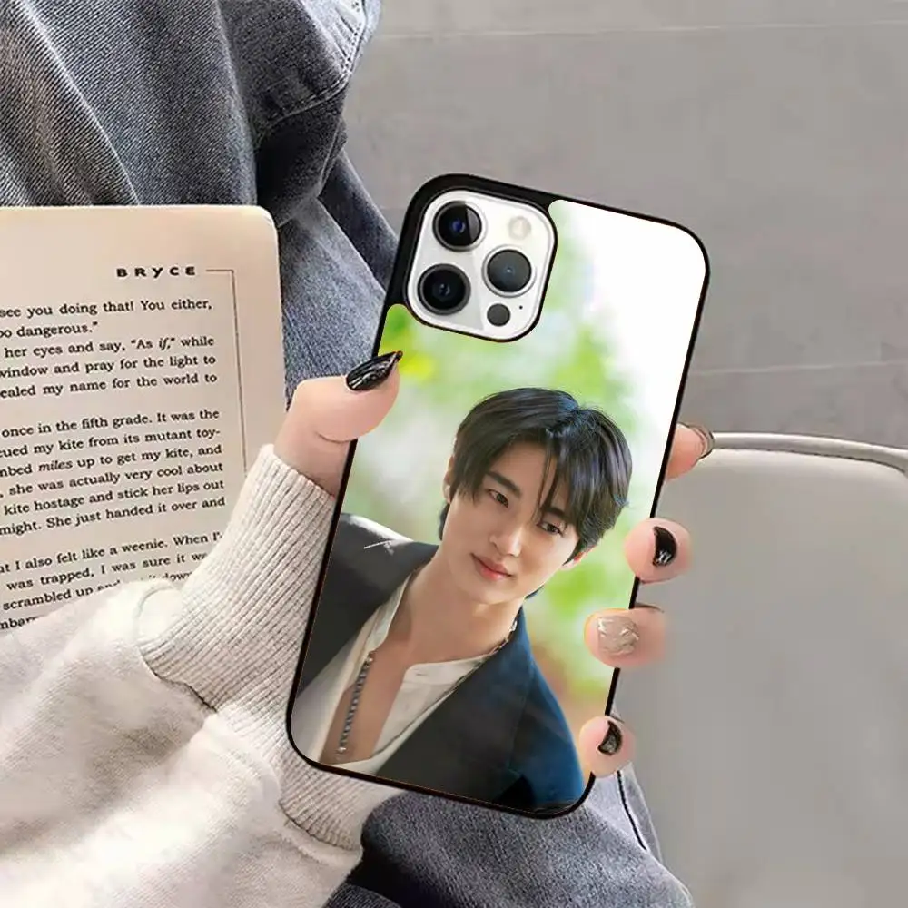 

Чехол для телефона Byeon Woo Seok, 1 шт., сильный магнитный чехол для iPhone 17 16 15 14 13 Pro Max 11 12 Mini