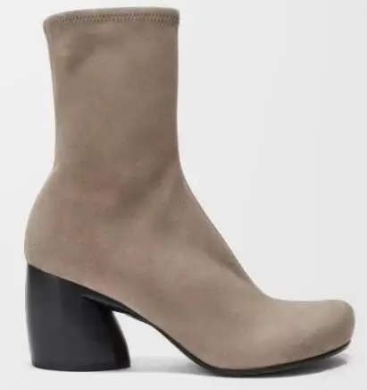 Black Smooth Leather Round Toe Ankle Booties Women Side Zipper 8 CM Unique Sculptural Block Heel Zipper Short Boots Ankle Boots