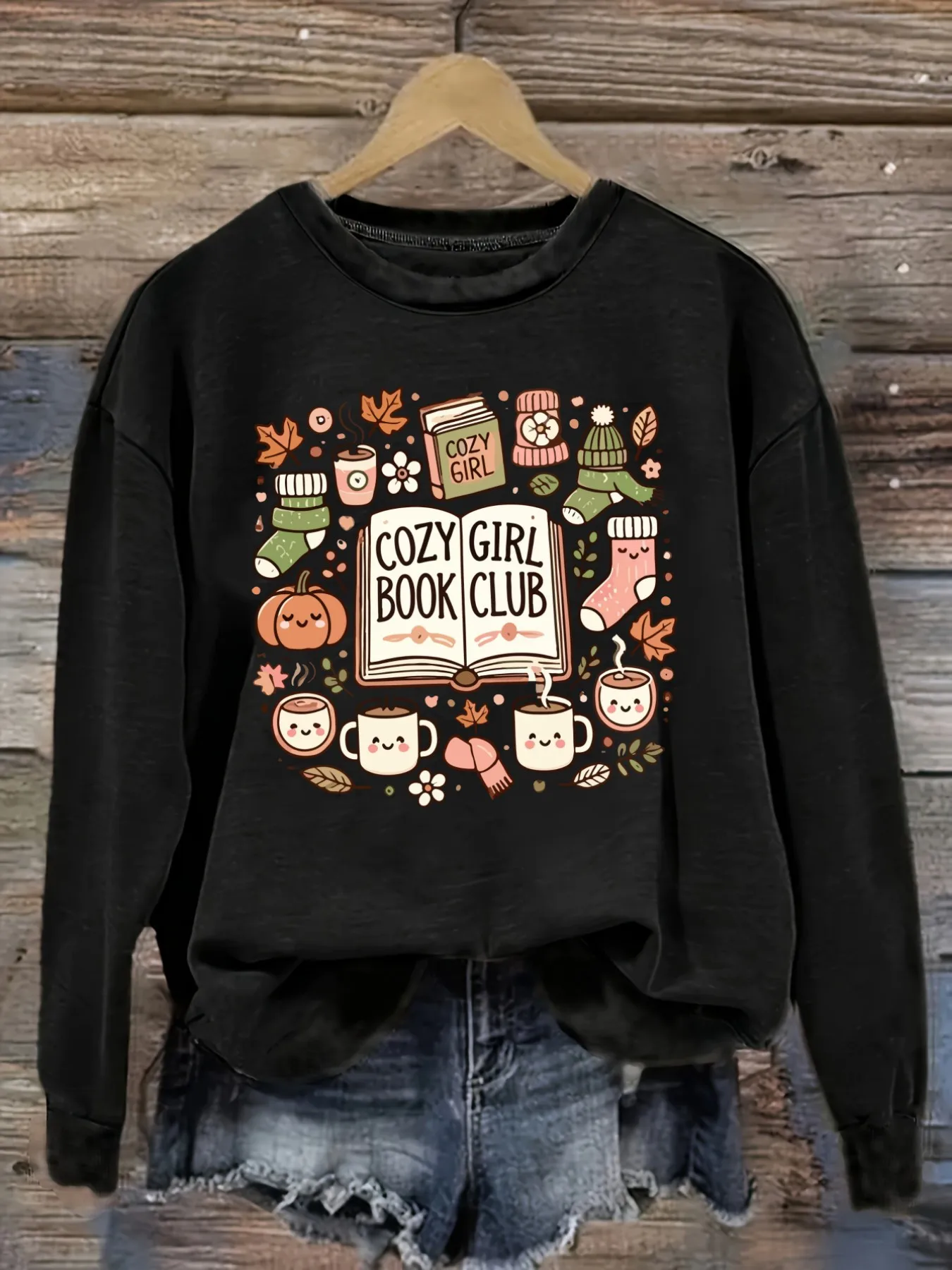 Women's Casual Long Sleeve Crew Neck T-Shirt Cozy Girl Book Club Autumn Design, Round Neck Women's Clothing, Machine Washable, Slightly Elastic, Loose Fit, Spring Autumn Winter Women's T-Shirt, Halloween Costume Outfit