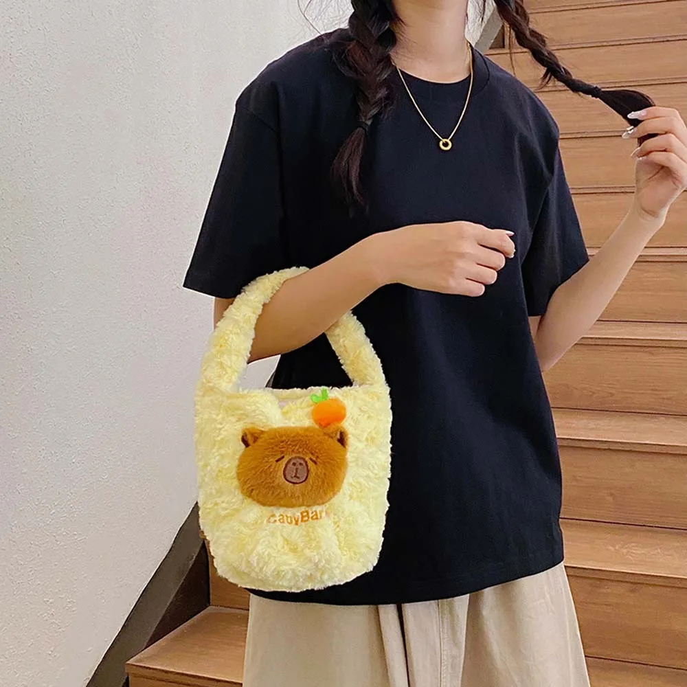 

Mini Tote Bag Plush Capybara Bucket Bag Large Capacity Portable Furry Handbag Embroidered Green Cartoon Storage Bag Daily