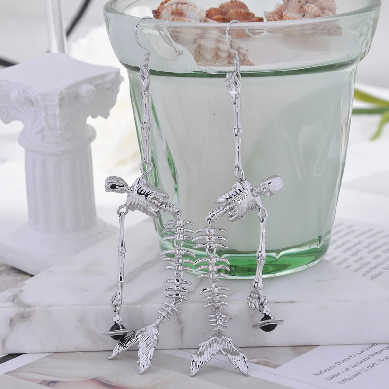 

S925 sterling silver exaggerated atmosphere punk style earrings women's high-end accessories